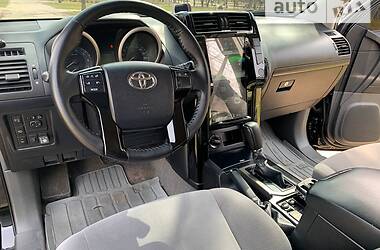 Внедорожник / Кроссовер Toyota Land Cruiser Prado 2012 в Харькове