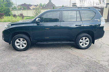 Внедорожник / Кроссовер Toyota Land Cruiser Prado 2011 в Каменском