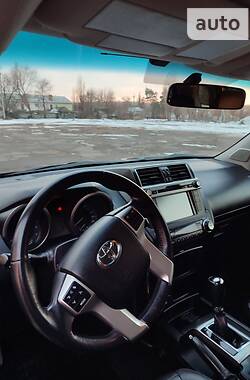 Внедорожник / Кроссовер Toyota Land Cruiser Prado 2015 в Петрове
