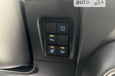 Внедорожник / Кроссовер Toyota Land Cruiser Prado 2021 в 