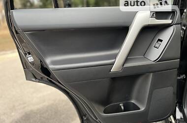 Внедорожник / Кроссовер Toyota Land Cruiser Prado 2021 в 