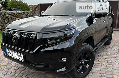 Внедорожник / Кроссовер Toyota Land Cruiser Prado 2020 в 