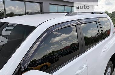 Позашляховик / Кросовер Toyota Land Cruiser Prado 2012 в 