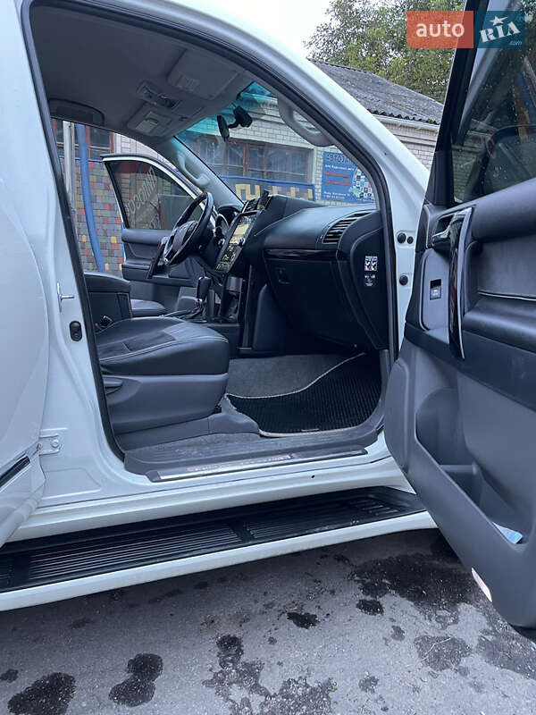 Позашляховик / Кросовер Toyota Land Cruiser Prado 2012 в Лисянці фото 20 Позашляховик / Кросовер Toyota Land Cruiser Prado 2012 в Лисянці