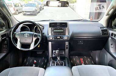 Внедорожник / Кроссовер Toyota Land Cruiser Prado 2012 в Львове