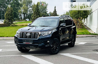 Позашляховик / Кросовер Toyota Land Cruiser Prado 2021 в Києві