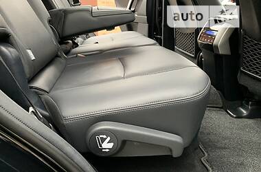 Внедорожник / Кроссовер Toyota Land Cruiser Prado 2020 в 