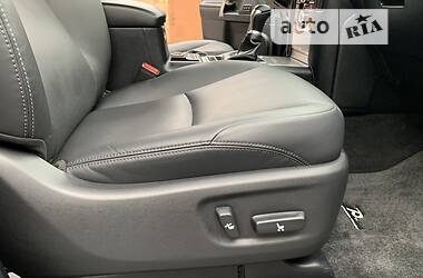 Внедорожник / Кроссовер Toyota Land Cruiser Prado 2020 в 