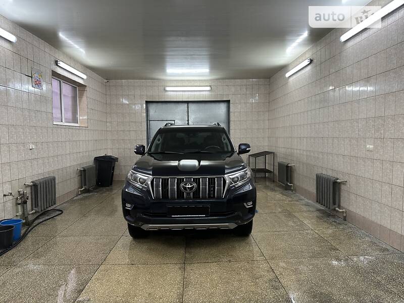 Позашляховик / Кросовер Toyota Land Cruiser Prado 2020 в Черкасах