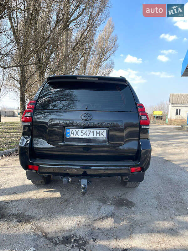 Позашляховик / Кросовер Toyota Land Cruiser Prado 2017 в Дніпрі фото 10 Позашляховик / Кросовер Toyota Land Cruiser Prado 2017 в Дніпрі