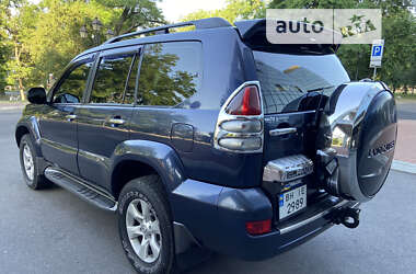 Внедорожник / Кроссовер Toyota Land Cruiser Prado 2004 в 