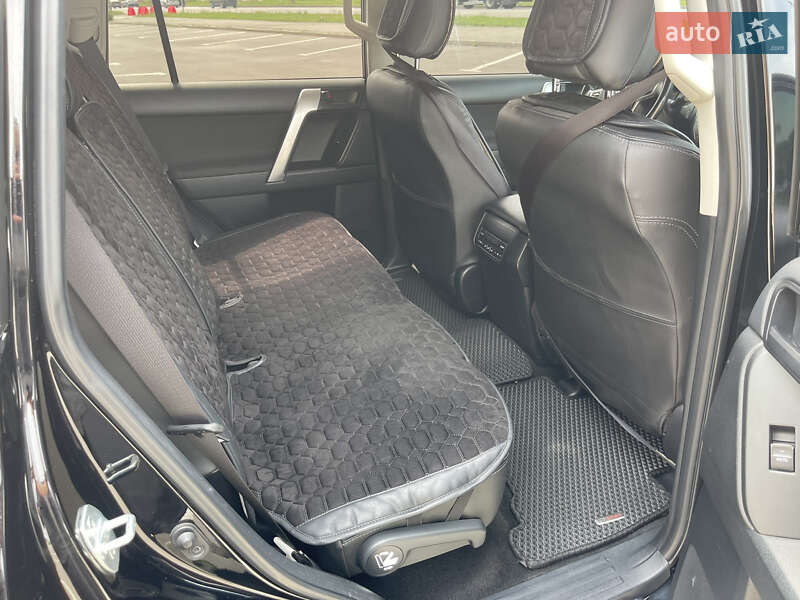 Позашляховик / Кросовер Toyota Land Cruiser Prado 2019 в Харкові фото 9 Позашляховик / Кросовер Toyota Land Cruiser Prado 2019 в Харкові