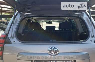 Внедорожник / Кроссовер Toyota Land Cruiser Prado 2019 в Кривом Роге