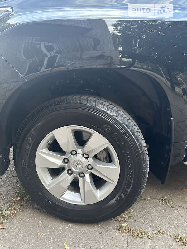 Внедорожник / Кроссовер Toyota Land Cruiser Prado 2020 в Кривом Роге
