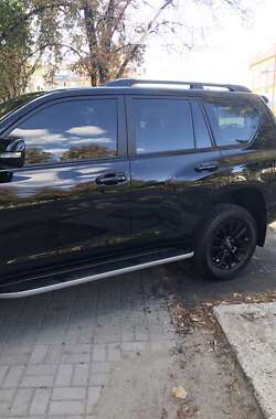 Внедорожник / Кроссовер Toyota Land Cruiser Prado 2022 в Покровске