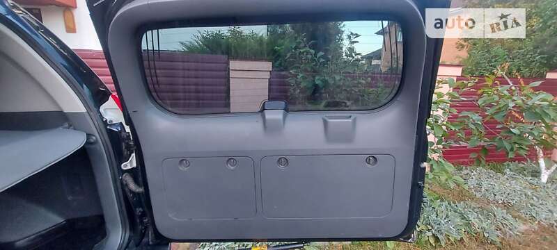 Внедорожник / Кроссовер Toyota Land Cruiser Prado 2012 в Кременчуге фото 11 Внедорожник / Кроссовер Toyota Land Cruiser Prado 2012 в Кременчуге