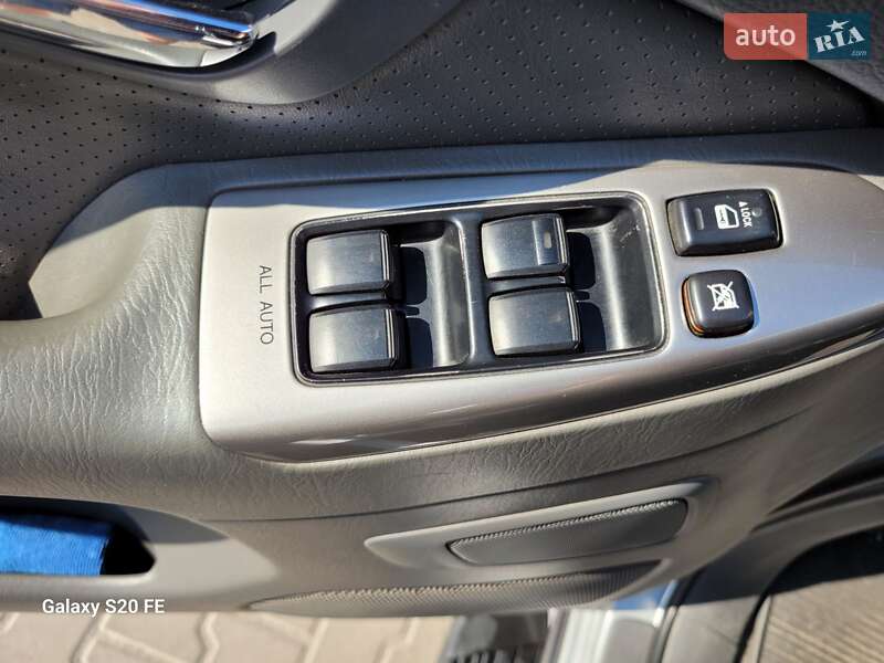 Внедорожник / Кроссовер Toyota Land Cruiser Prado 2007 в Ужгороде