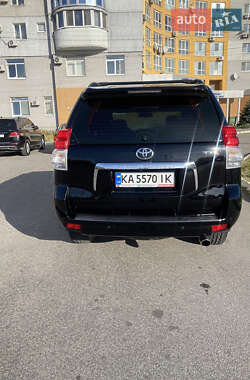 Внедорожник / Кроссовер Toyota Land Cruiser Prado 2010 в Днепре