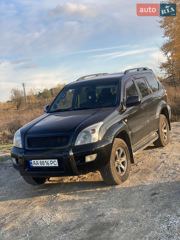 Внедорожник / Кроссовер Toyota Land Cruiser Prado 2006 в Киеве