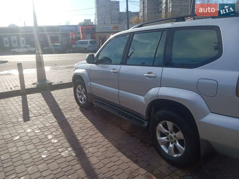 Внедорожник / Кроссовер Toyota Land Cruiser Prado 2006 в Харькове