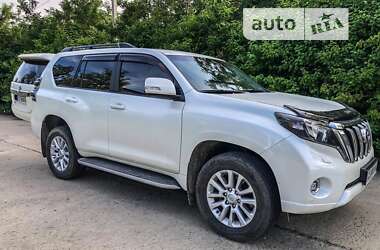 Внедорожник / Кроссовер Toyota Land Cruiser Prado 2017 в Новоднестровске