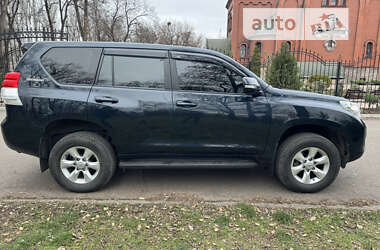 Позашляховик / Кросовер Toyota Land Cruiser Prado 2012 в Кривому Розі