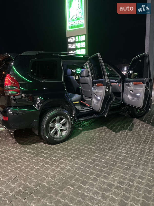 Позашляховик / Кросовер Toyota Land Cruiser Prado 2006 в Одесі