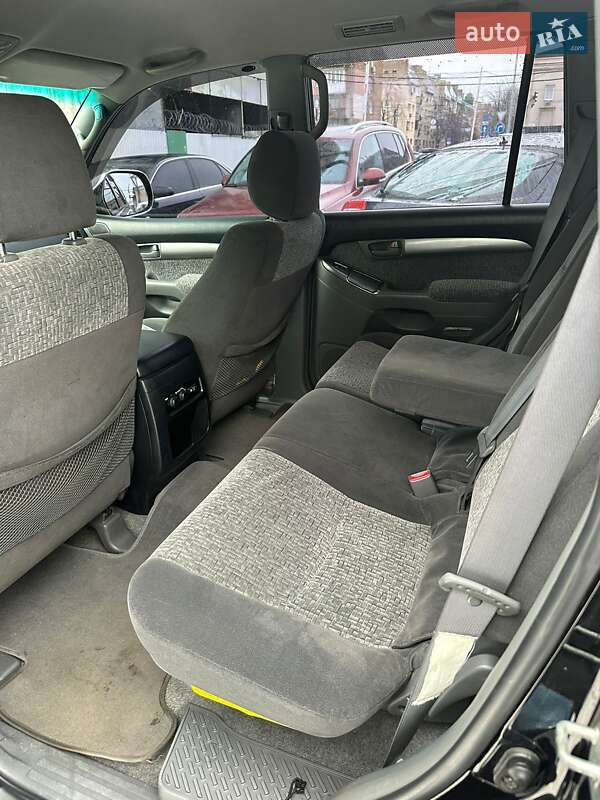 Внедорожник / Кроссовер Toyota Land Cruiser Prado 2005 в Киеве