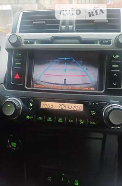 Внедорожник / Кроссовер Toyota Land Cruiser Prado 2013 в 