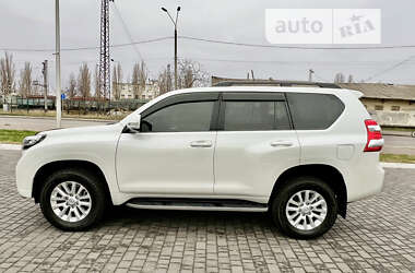 Внедорожник / Кроссовер Toyota Land Cruiser Prado 2013 в 