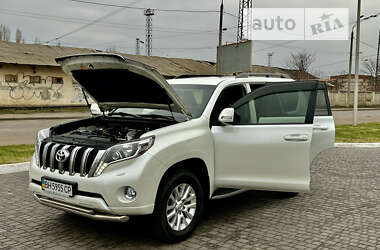 Внедорожник / Кроссовер Toyota Land Cruiser Prado 2013 в 