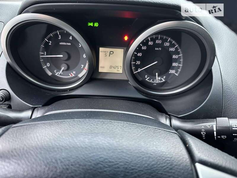 Позашляховик / Кросовер Toyota Land Cruiser Prado 2017 в Дніпрі фото 12 Позашляховик / Кросовер Toyota Land Cruiser Prado 2017 в Дніпрі