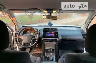 Внедорожник / Кроссовер Toyota Land Cruiser Prado 2019 в Обухове