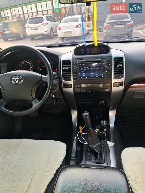 Внедорожник / Кроссовер Toyota Land Cruiser Prado 2008 в Киеве