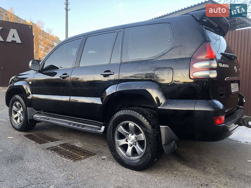 Toyota Land Cruiser Prado 2006