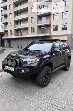 Позашляховик / Кросовер Toyota Land Cruiser Prado 2021 в Києві