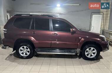 Внедорожник / Кроссовер Toyota Land Cruiser Prado 2008 в Черновцах