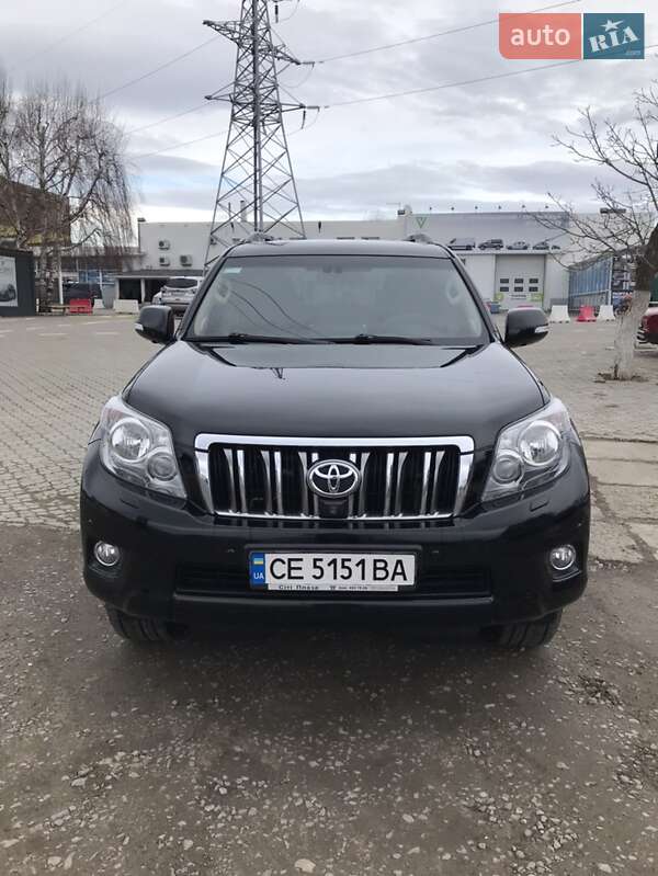 Позашляховик / Кросовер Toyota Land Cruiser Prado 2010 в Ужгороді