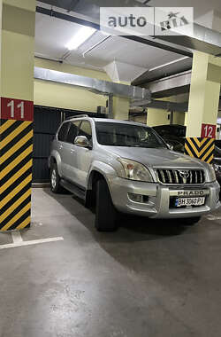 Внедорожник / Кроссовер Toyota Land Cruiser Prado 2006 в Днепре