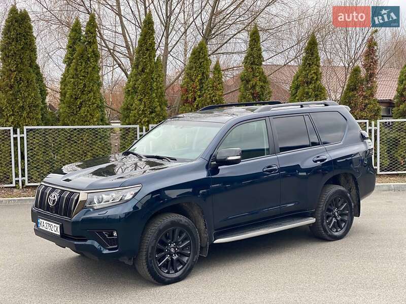 Toyota Land Cruiser Prado 2021
