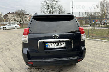 Внедорожник / Кроссовер Toyota Land Cruiser Prado 2012 в Ужгороде