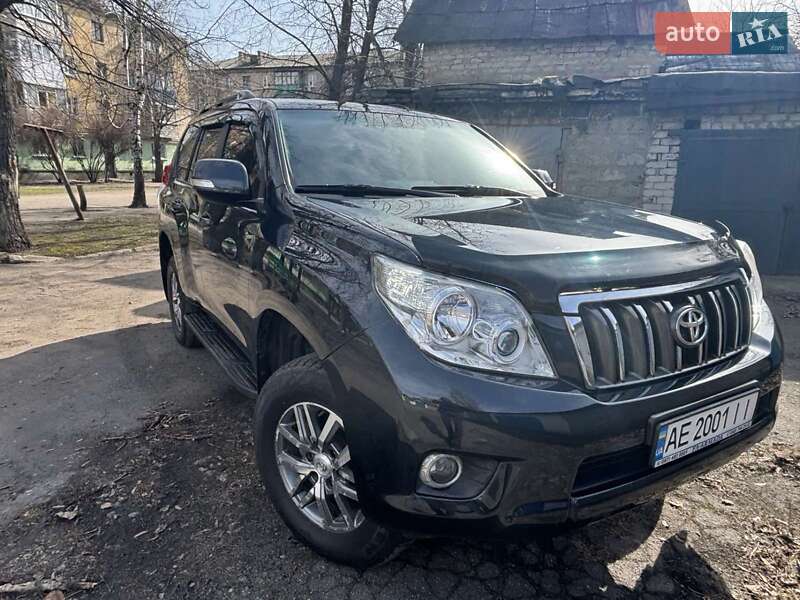 Toyota Land Cruiser Prado 2012