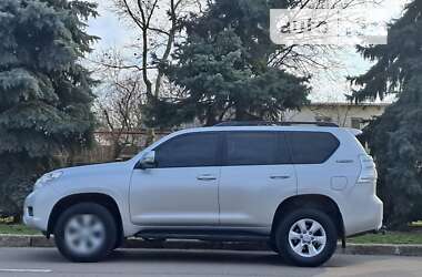 Позашляховик / Кросовер Toyota Land Cruiser Prado 2011 в Миколаєві