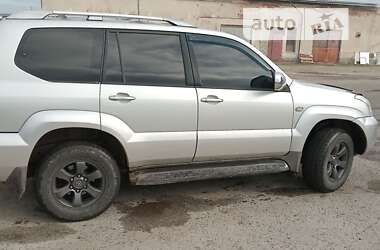 Внедорожник / Кроссовер Toyota Land Cruiser Prado 2004 в Ивано-Франковске