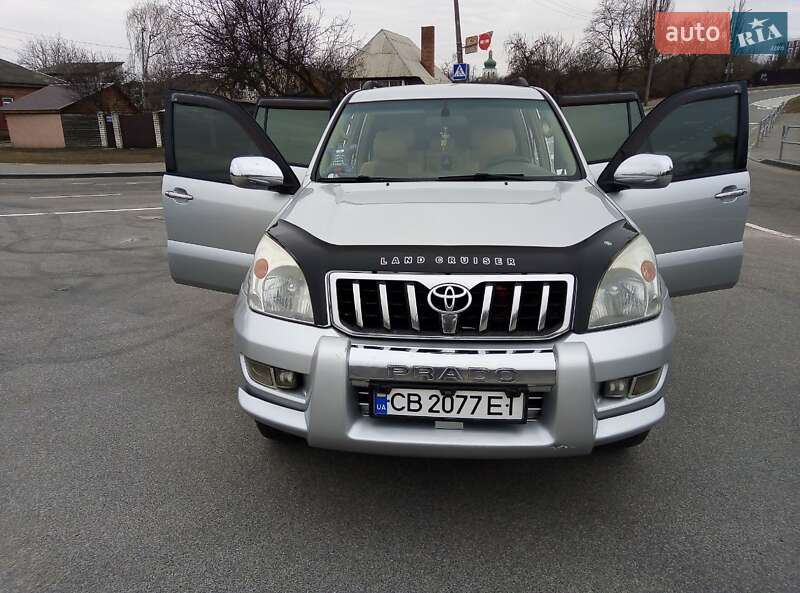 Позашляховик / Кросовер Toyota Land Cruiser Prado 2005 в Чернігові