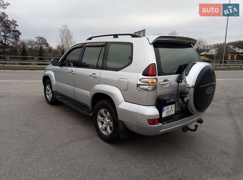 Позашляховик / Кросовер Toyota Land Cruiser Prado 2005 в Чернігові
