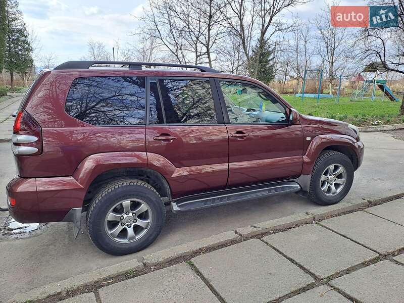 Внедорожник / Кроссовер Toyota Land Cruiser Prado 2008 в Трускавце