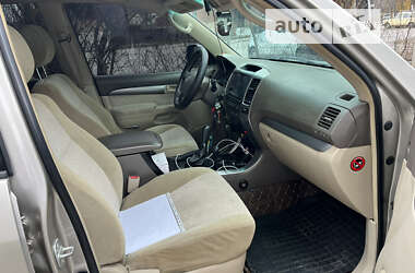 Внедорожник / Кроссовер Toyota Land Cruiser Prado 2004 в 