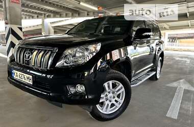 Внедорожник / Кроссовер Toyota Land Cruiser Prado 2010 в Киеве