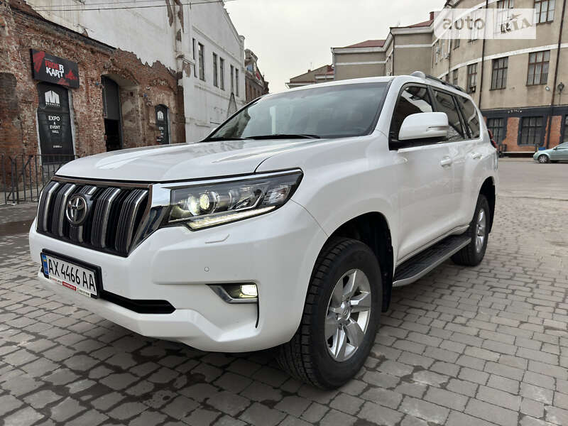 Внедорожник / Кроссовер Toyota Land Cruiser Prado 2020 в Киеве